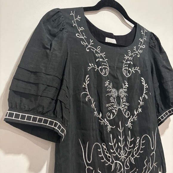 Tsumori Chisato Black silk blend dress with white embroidery - Picture 3 of 7
